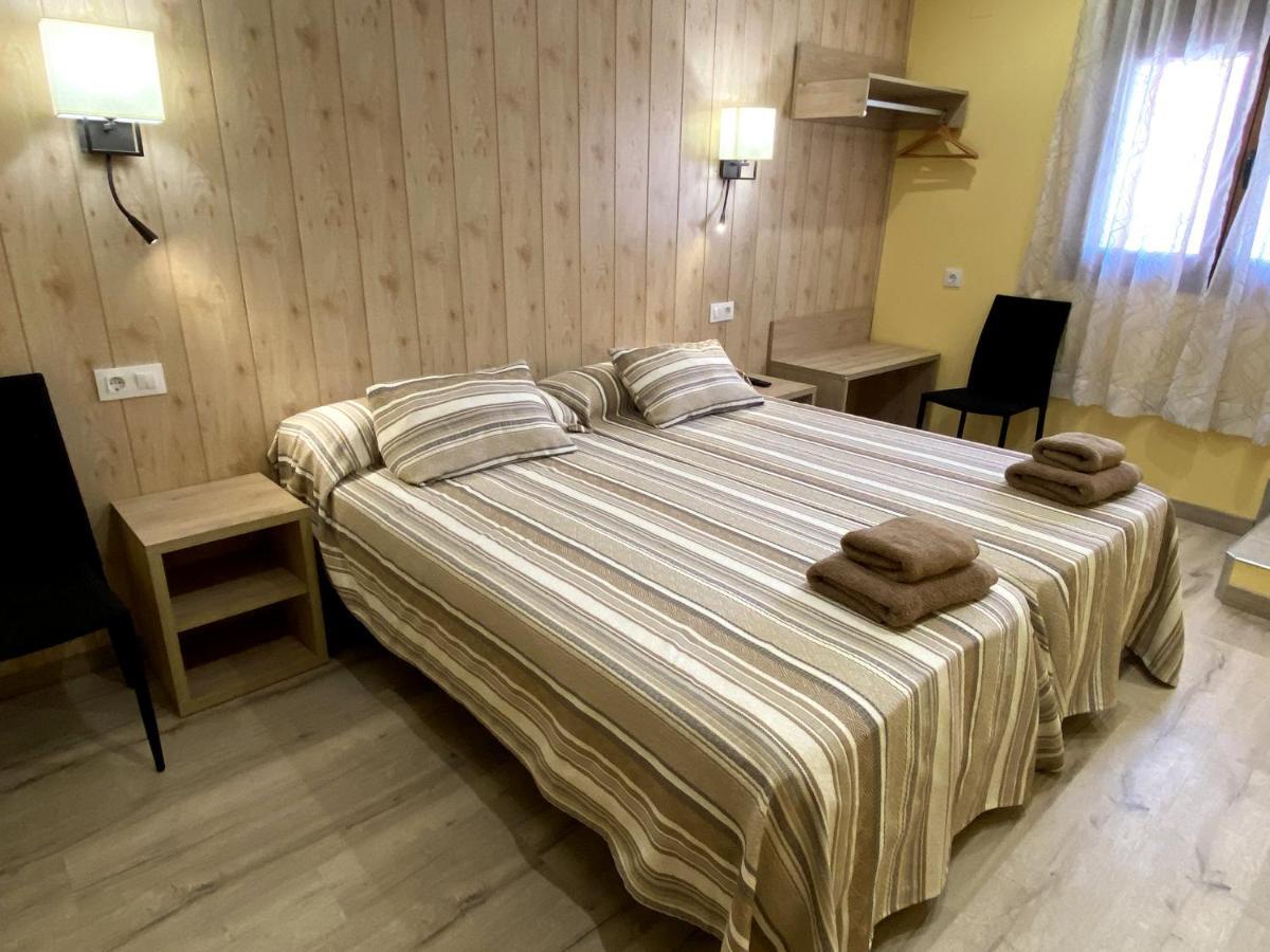 Castelserás Apartamentos De Turismo Rural Las Eras מראה חיצוני תמונה
