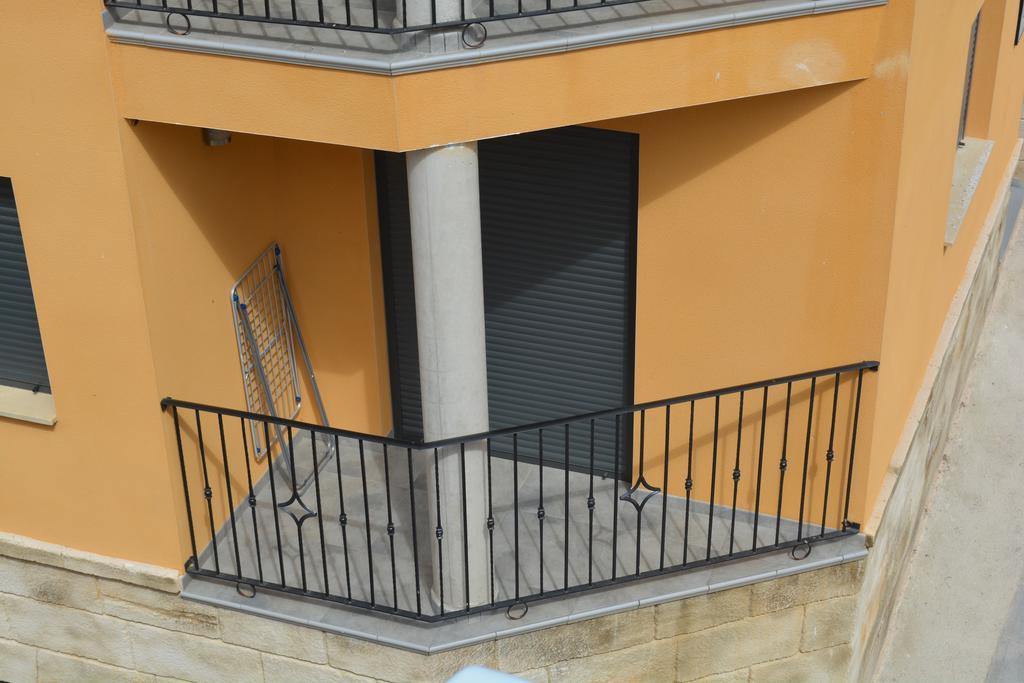 Castelserás Apartamentos De Turismo Rural Las Eras מראה חיצוני תמונה