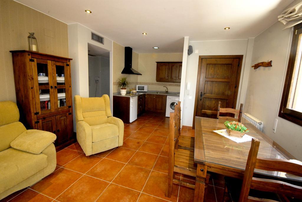 Castelserás Apartamentos De Turismo Rural Las Eras מראה חיצוני תמונה
